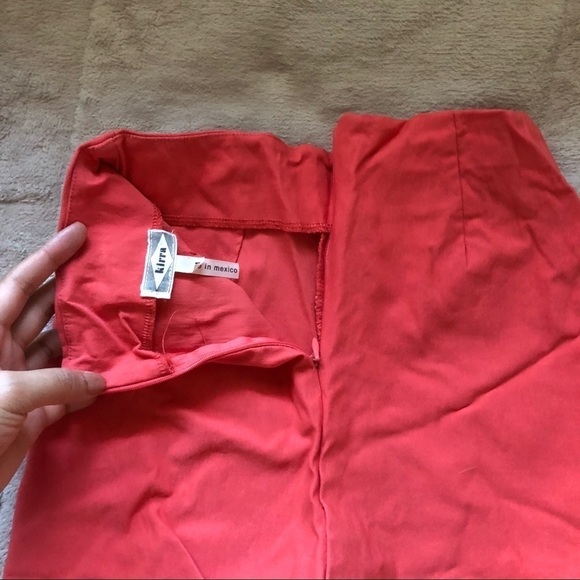 PacSun Coral High-Waisted Pin-Up Shorts - Picture 3 of 3